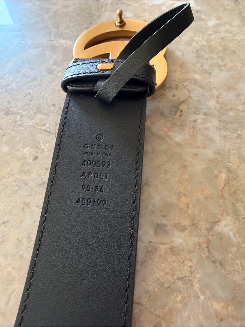 Gucci Black Leather Belt with Gold Double G Buckle - Picture 2 of 5